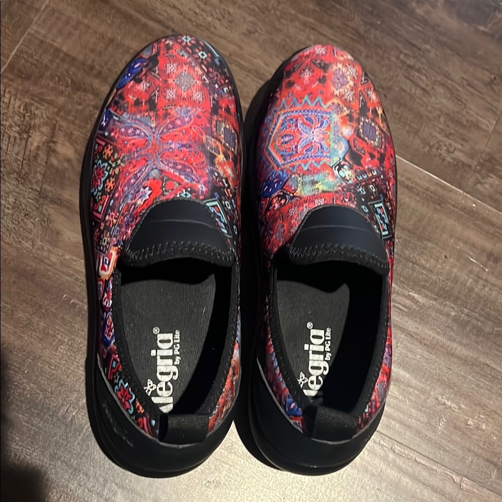Alegria Slip-On Nursing Shoes Vibrant Design - Picture 8 of 8